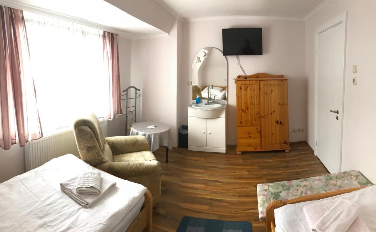 Garis Pension Хайде Экстерьер фото